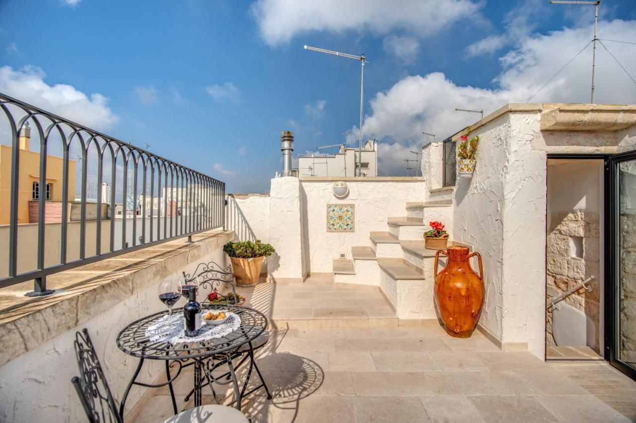 Bed and Breakfast Palazzo Stunis - Dimora Di Charme Ostuni Zewnętrze zdjęcie